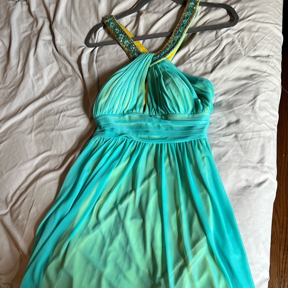 Nice flowy dress